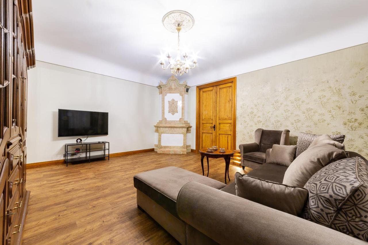 Ancient Storie'S Ap 65Sqm Renovated Free Parking Apartment Riga Exterior photo